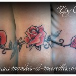 Tatouage bracelet de roses