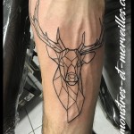 Tatouage cerf