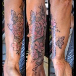 Tatouage Rose et dentelle