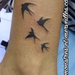 Tatouage hirondelles