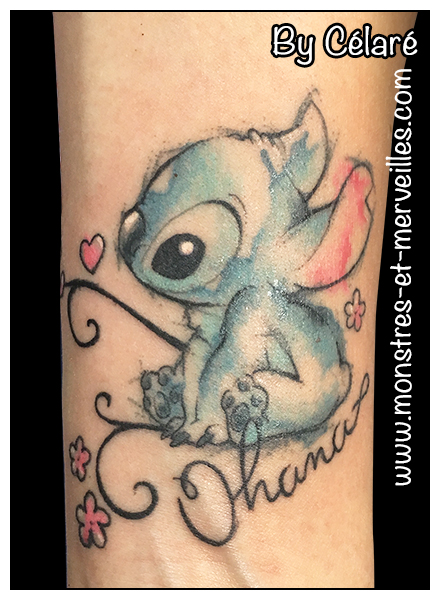 Tatouage stitch aquarelle