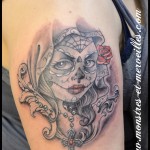 Tatouage catrina chapelet